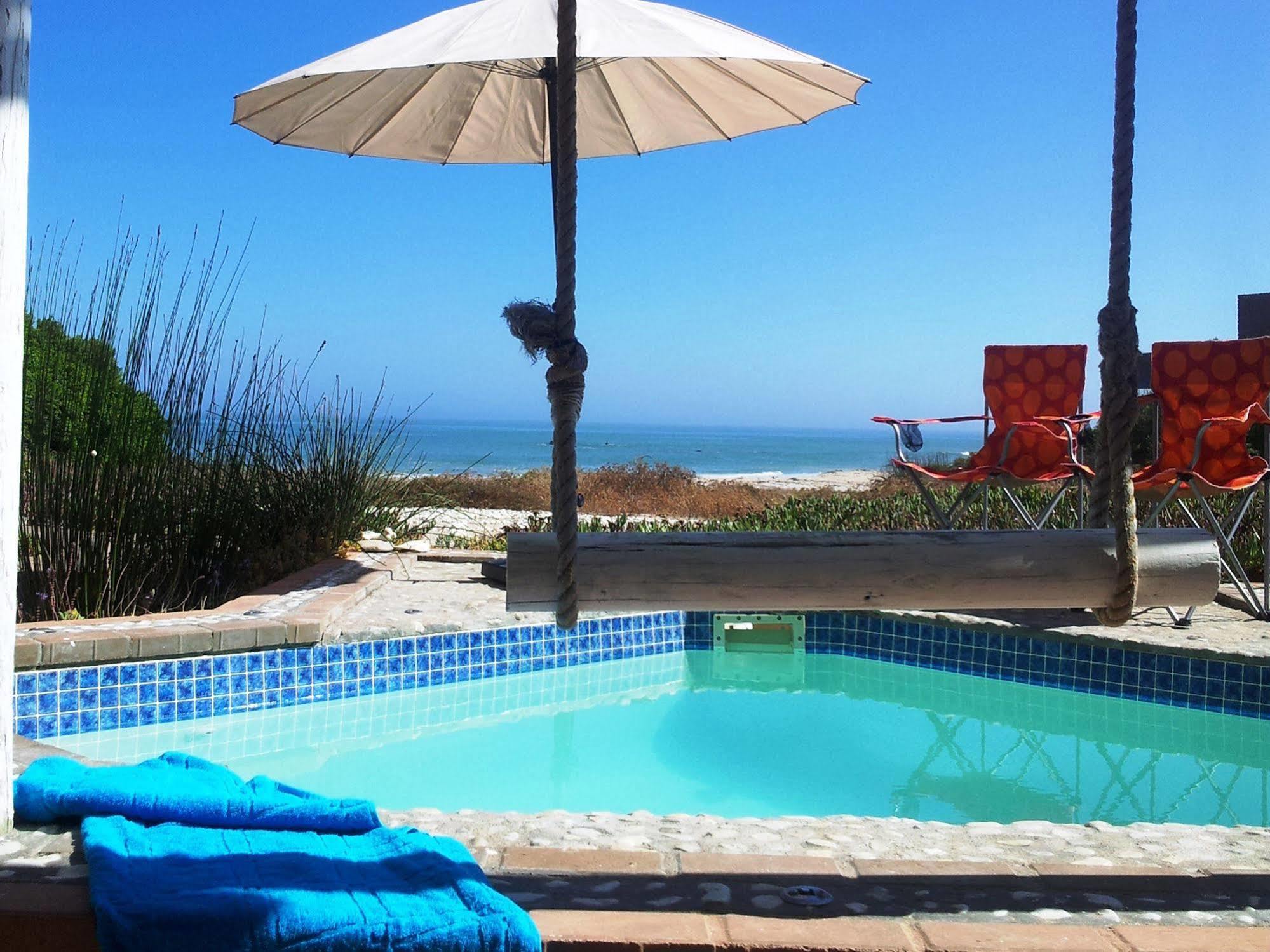 Stompneusbaai Absolute Beach Accommodation מראה חיצוני תמונה